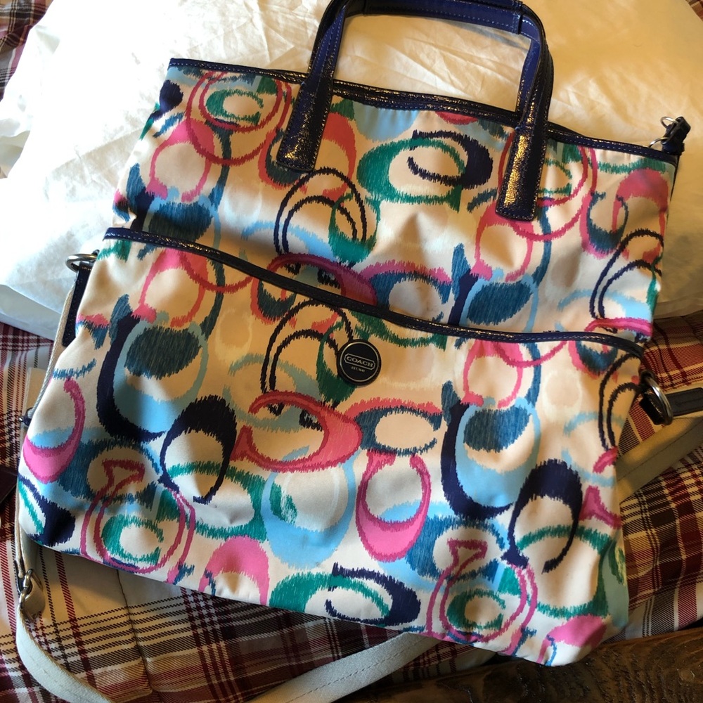 Coach! Fold over shoulder strap bag - Picture 7 of 7